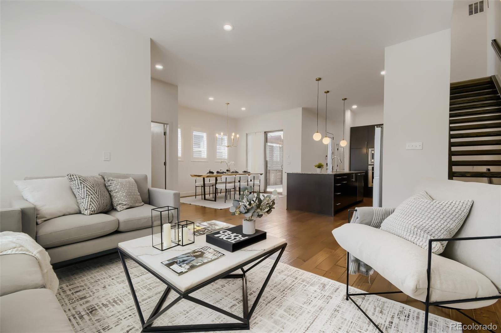MLS Image #4 for 5053  valentia street,denver, Colorado
