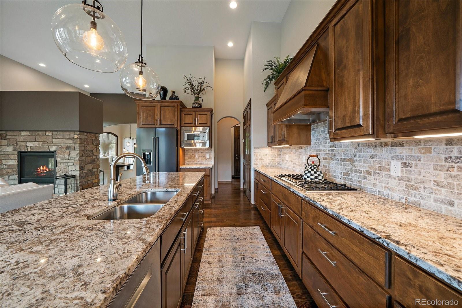 MLS Image #14 for 8000  raphael lane,littleton, Colorado