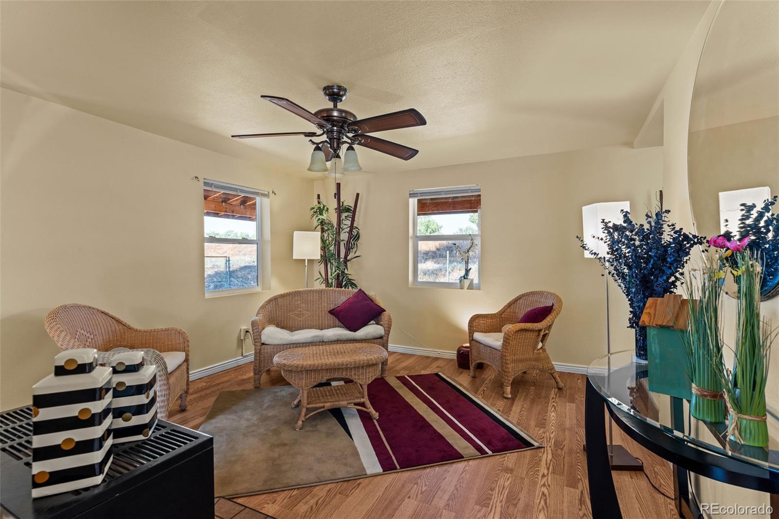 MLS Image #13 for 905  damson street,pueblo, Colorado