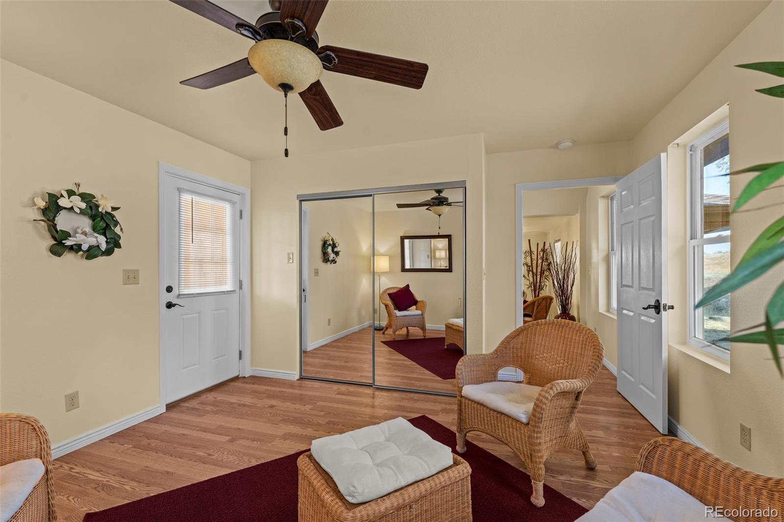 MLS Image #18 for 905  damson street,pueblo, Colorado