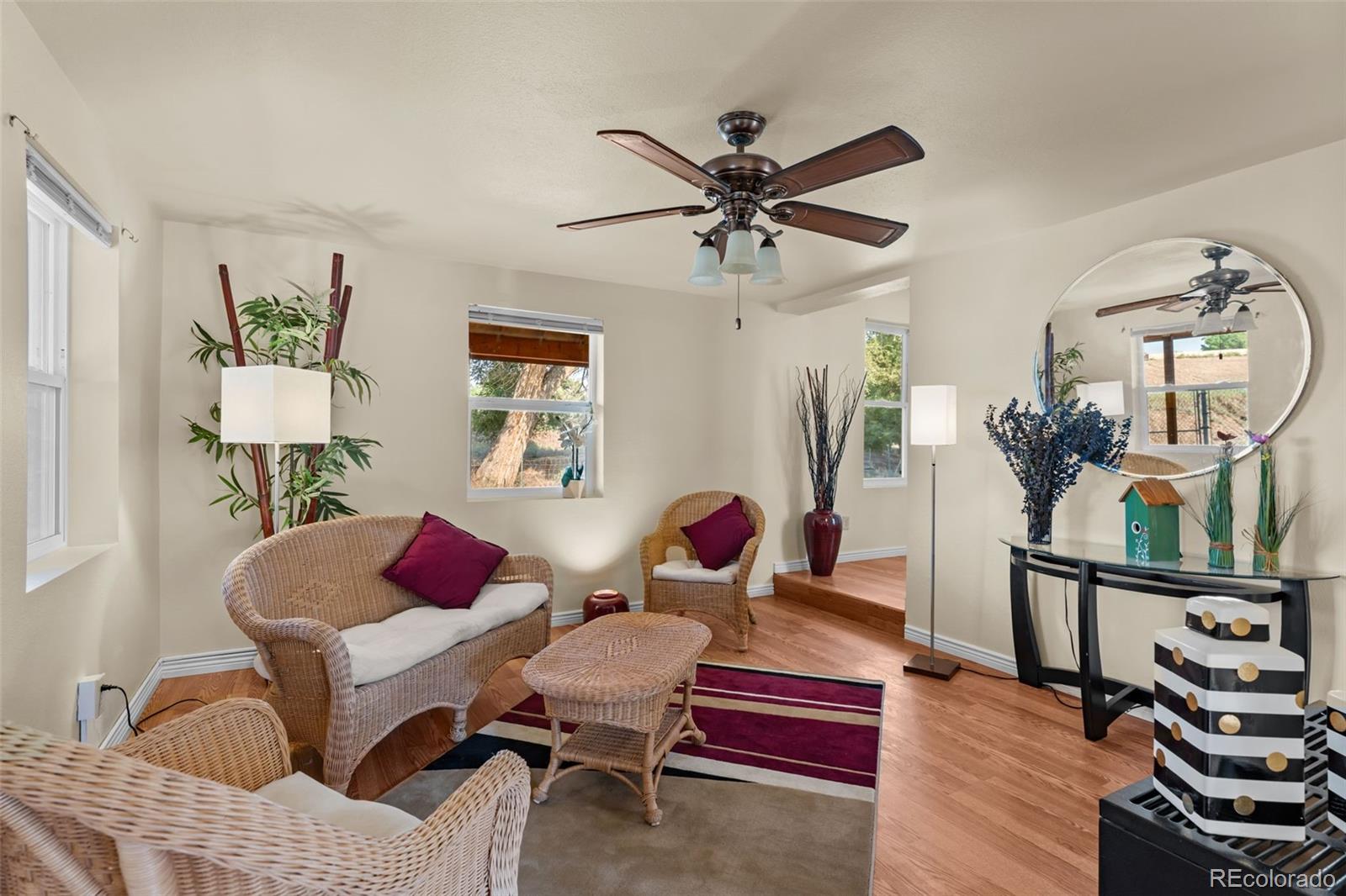 MLS Image #35 for 905  damson street,pueblo, Colorado