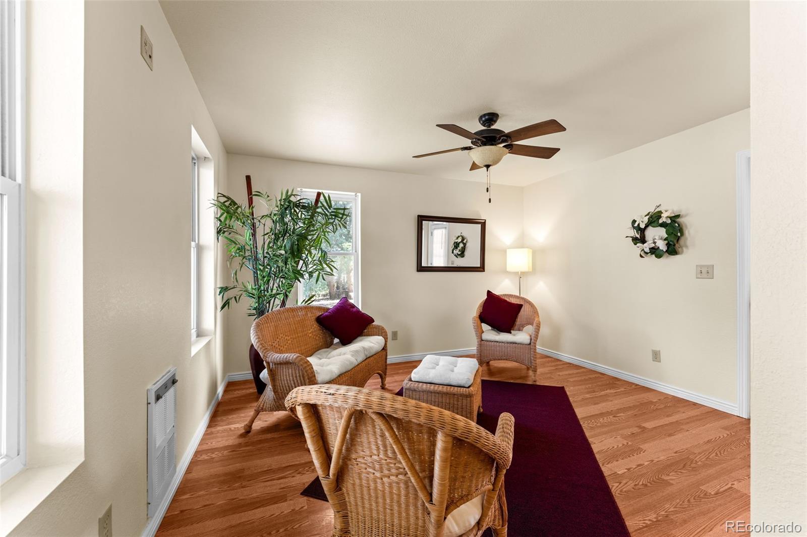 MLS Image #38 for 905  damson street,pueblo, Colorado