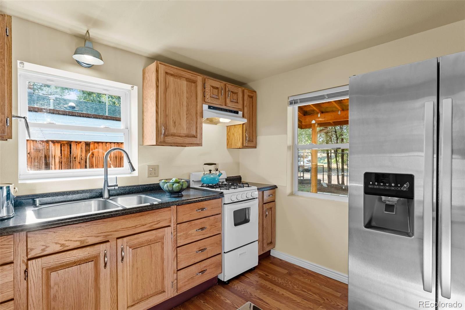 MLS Image #41 for 905  damson street,pueblo, Colorado
