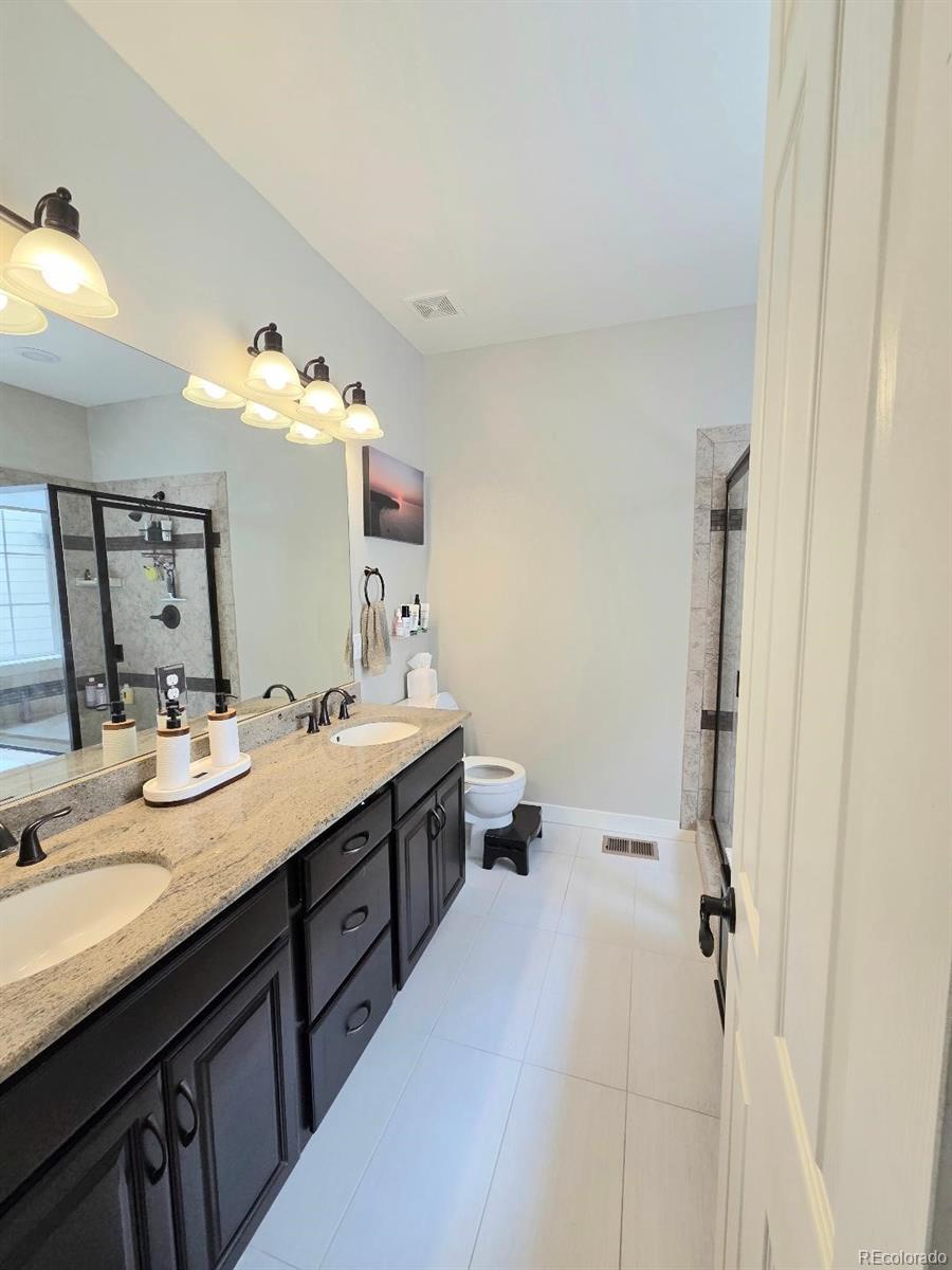 MLS Image #12 for 5051 s netherland way,centennial, Colorado