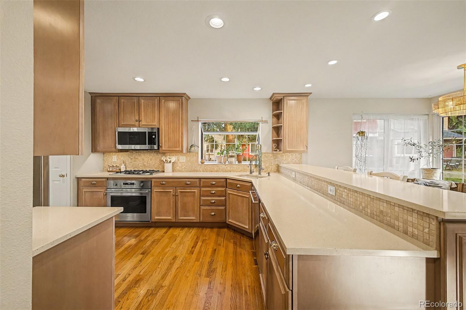 MLS Image #12 for 33  tecoma circle,littleton, Colorado
