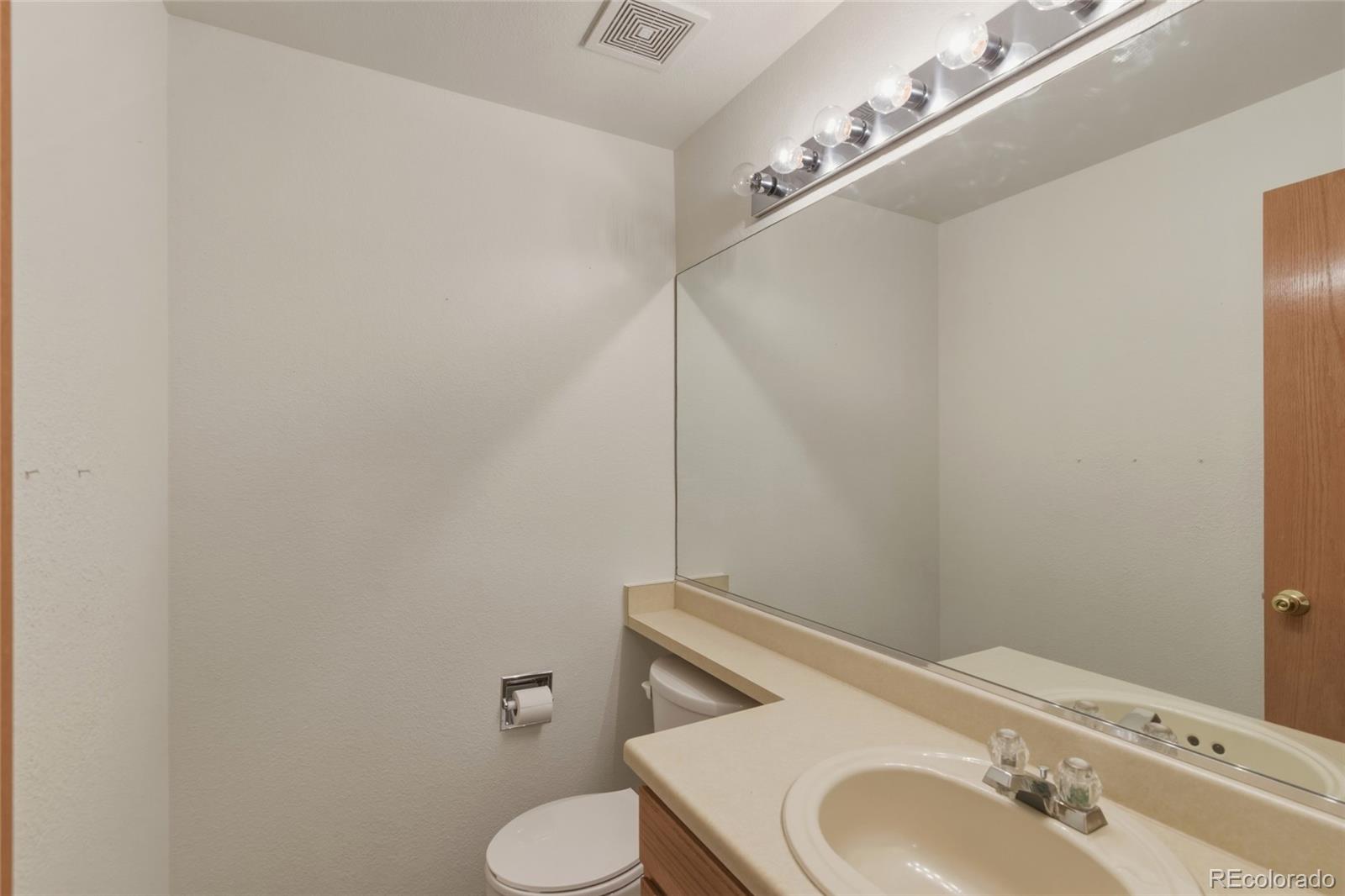 MLS Image #16 for 11351  oswego street,commerce city, Colorado