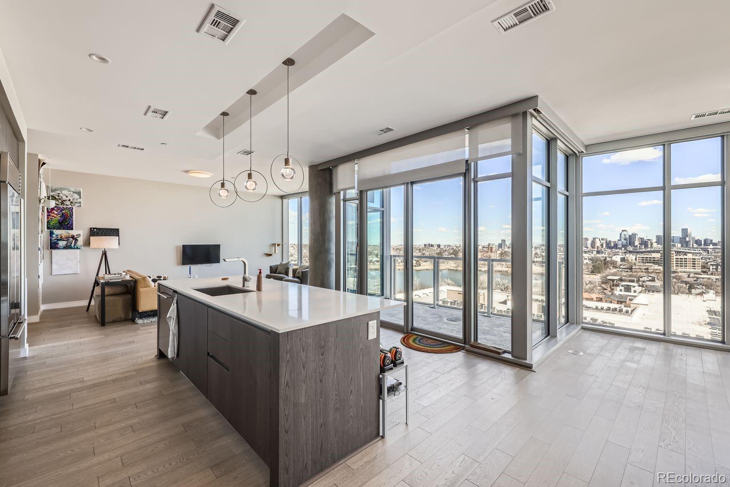 MLS Image #3 for 4200 w 17th avenue 1013,denver, Colorado