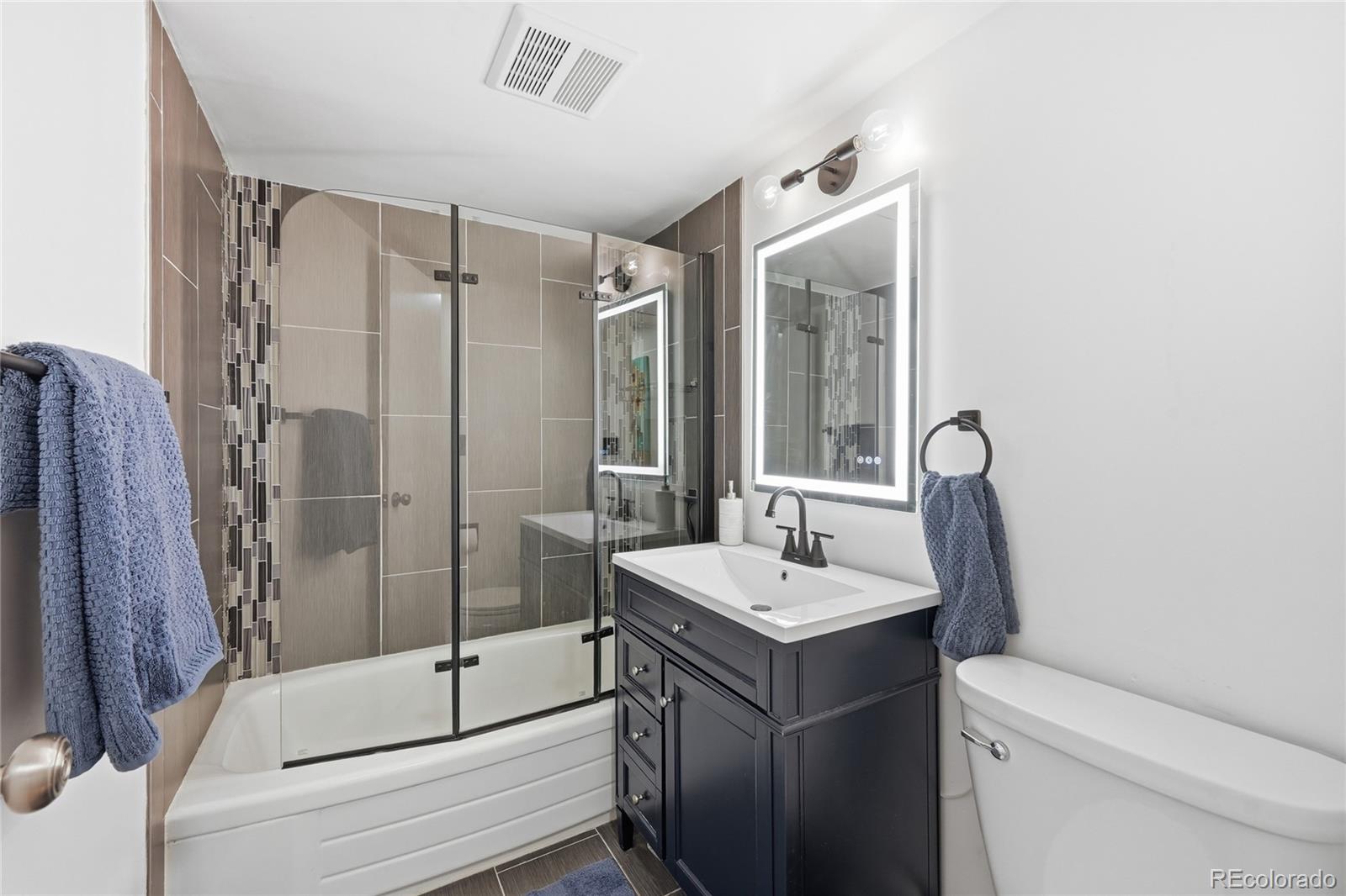 MLS Image #10 for 1245  race street 108,denver, Colorado