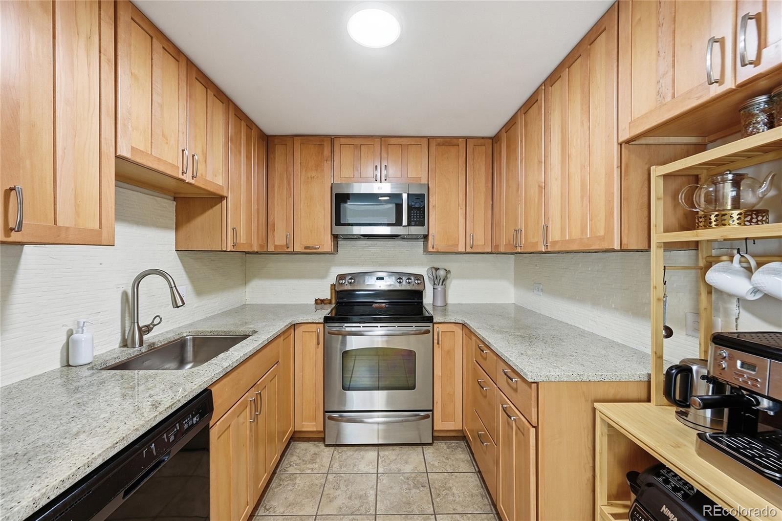 MLS Image #6 for 1245  race street 108,denver, Colorado