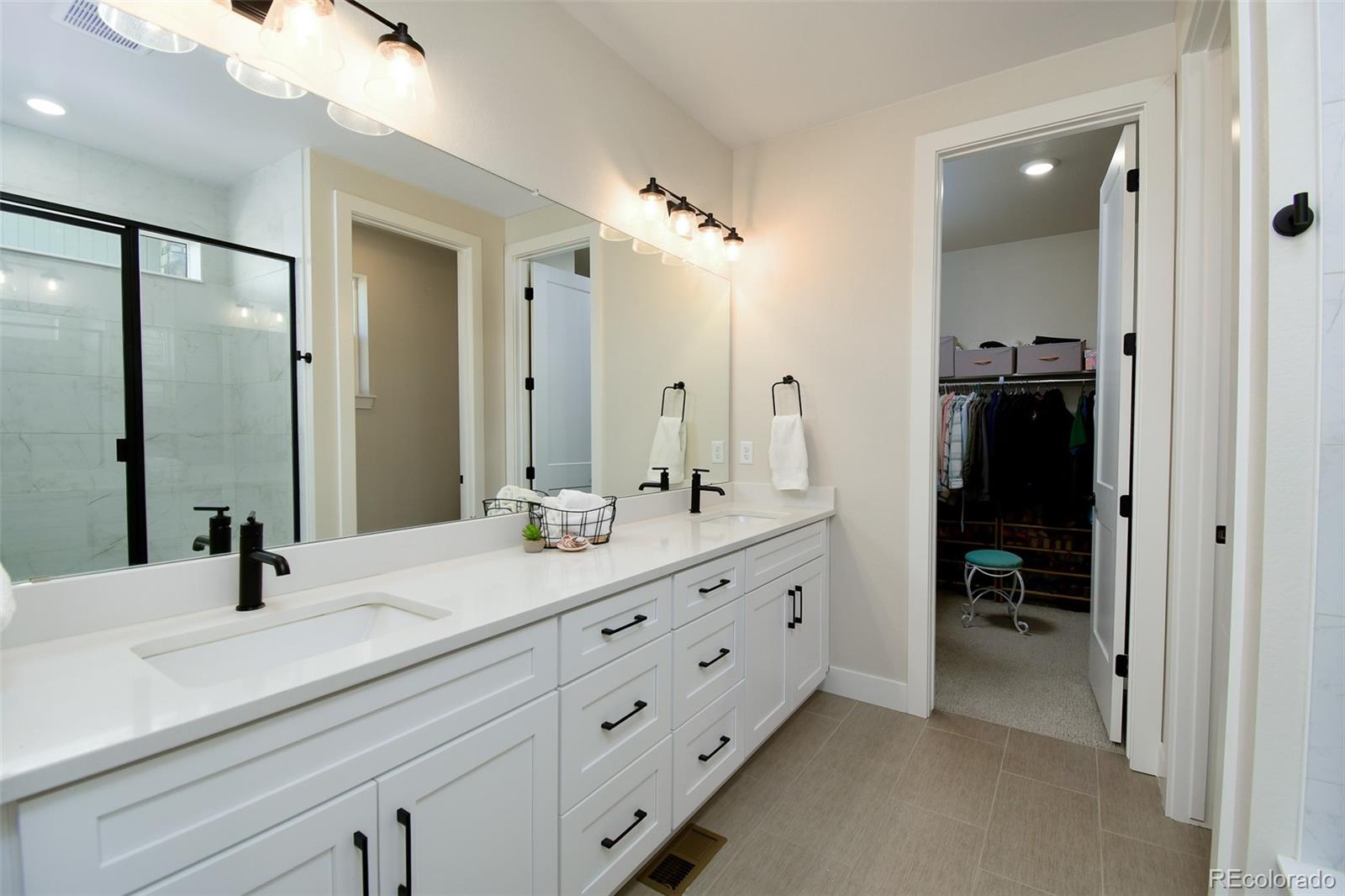 MLS Image #11 for 8930  whiteclover street,littleton, Colorado