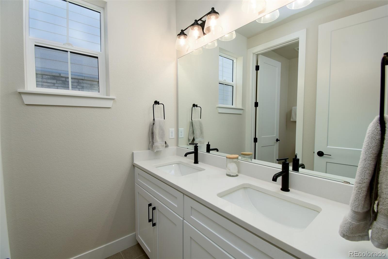 MLS Image #18 for 8930  whiteclover street,littleton, Colorado