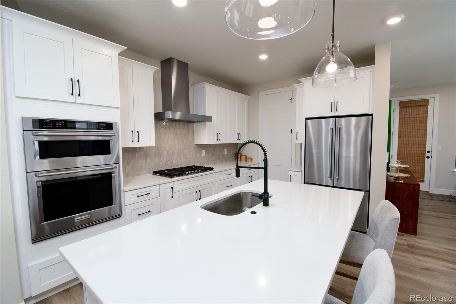 MLS Image #5 for 8930  whiteclover street,littleton, Colorado