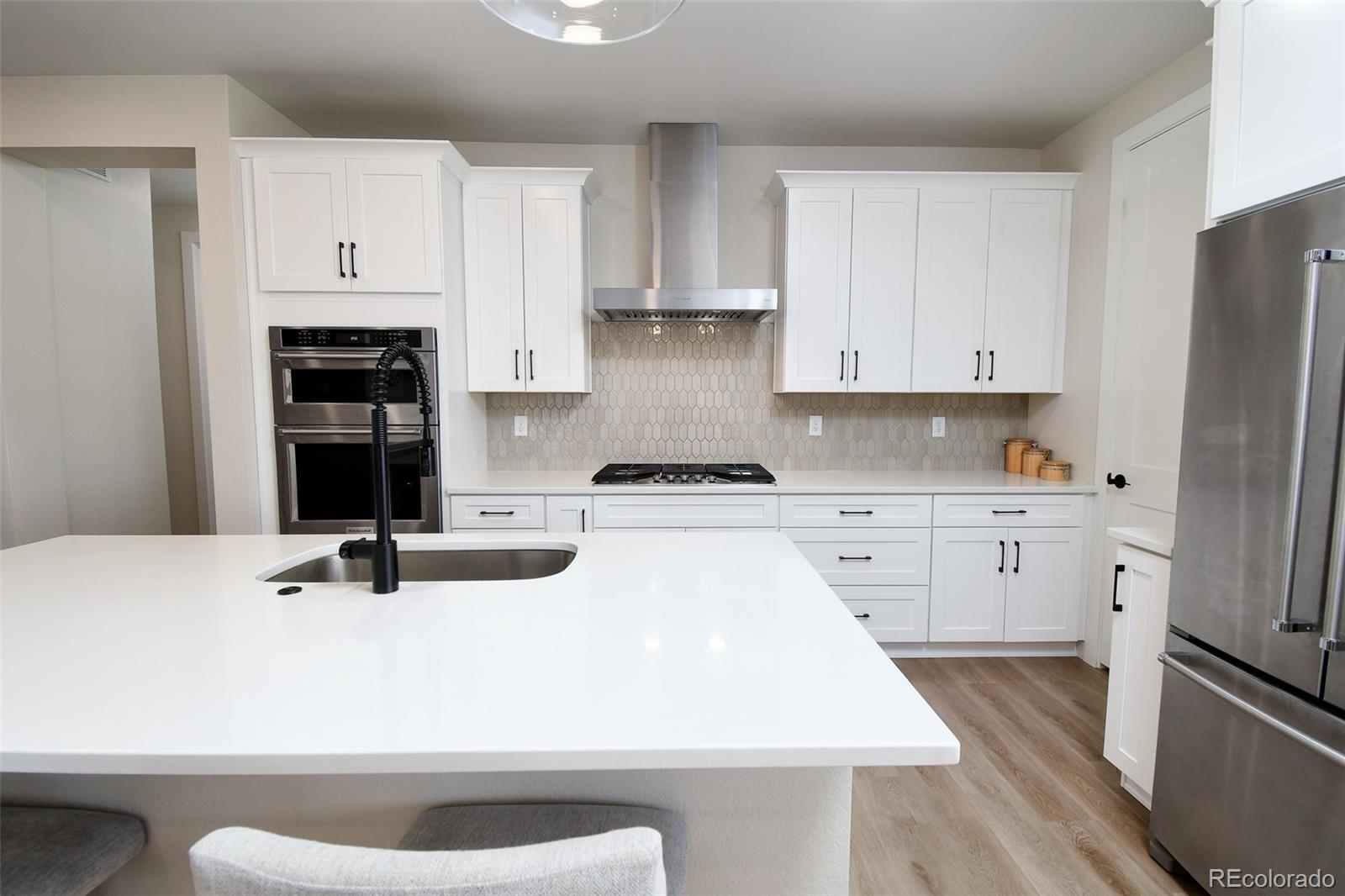 MLS Image #8 for 8930  whiteclover street,littleton, Colorado