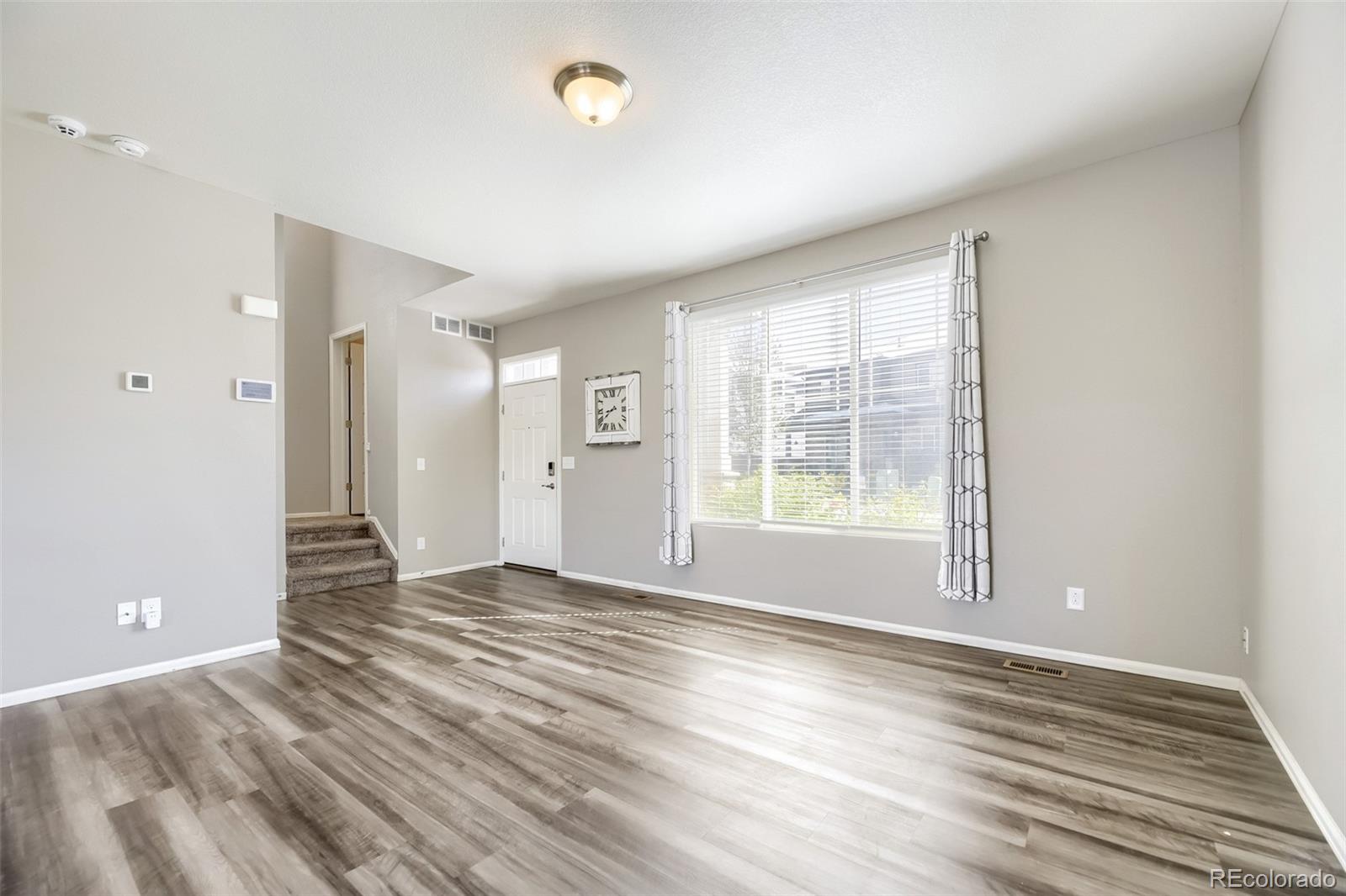 MLS Image #3 for 11752  lovegrass drive,parker, Colorado