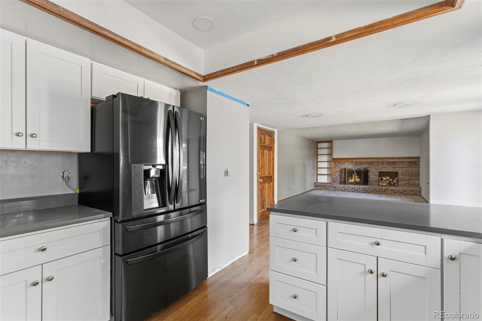 MLS Image #2 for 7123 s lewis court,littleton, Colorado