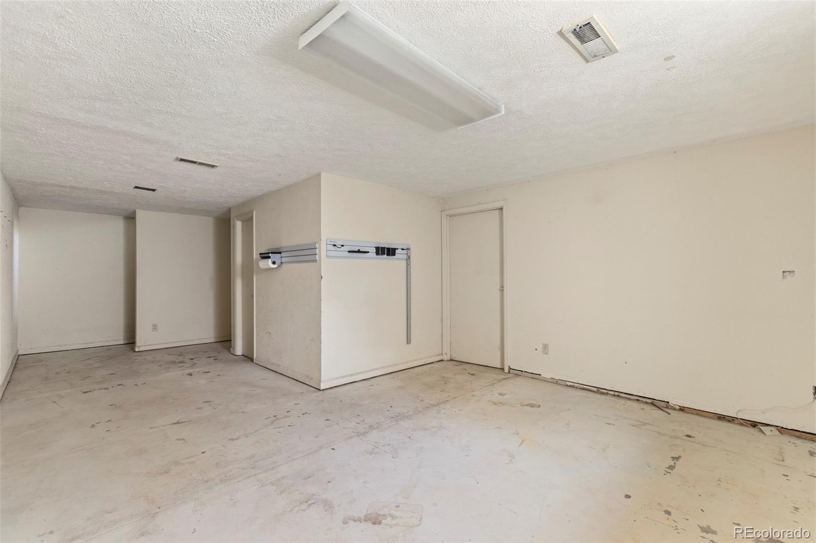 MLS Image #25 for 7123 s lewis court,littleton, Colorado