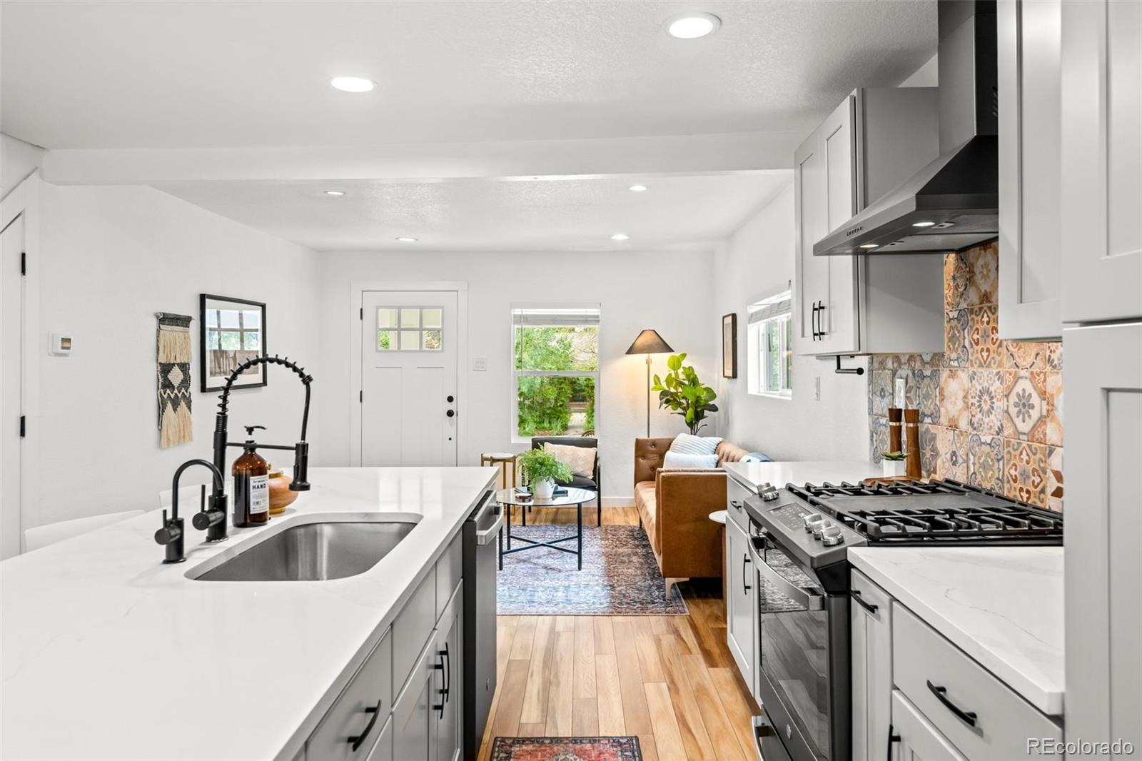 MLS Image #16 for 3069 s pennsylvania street,englewood, Colorado