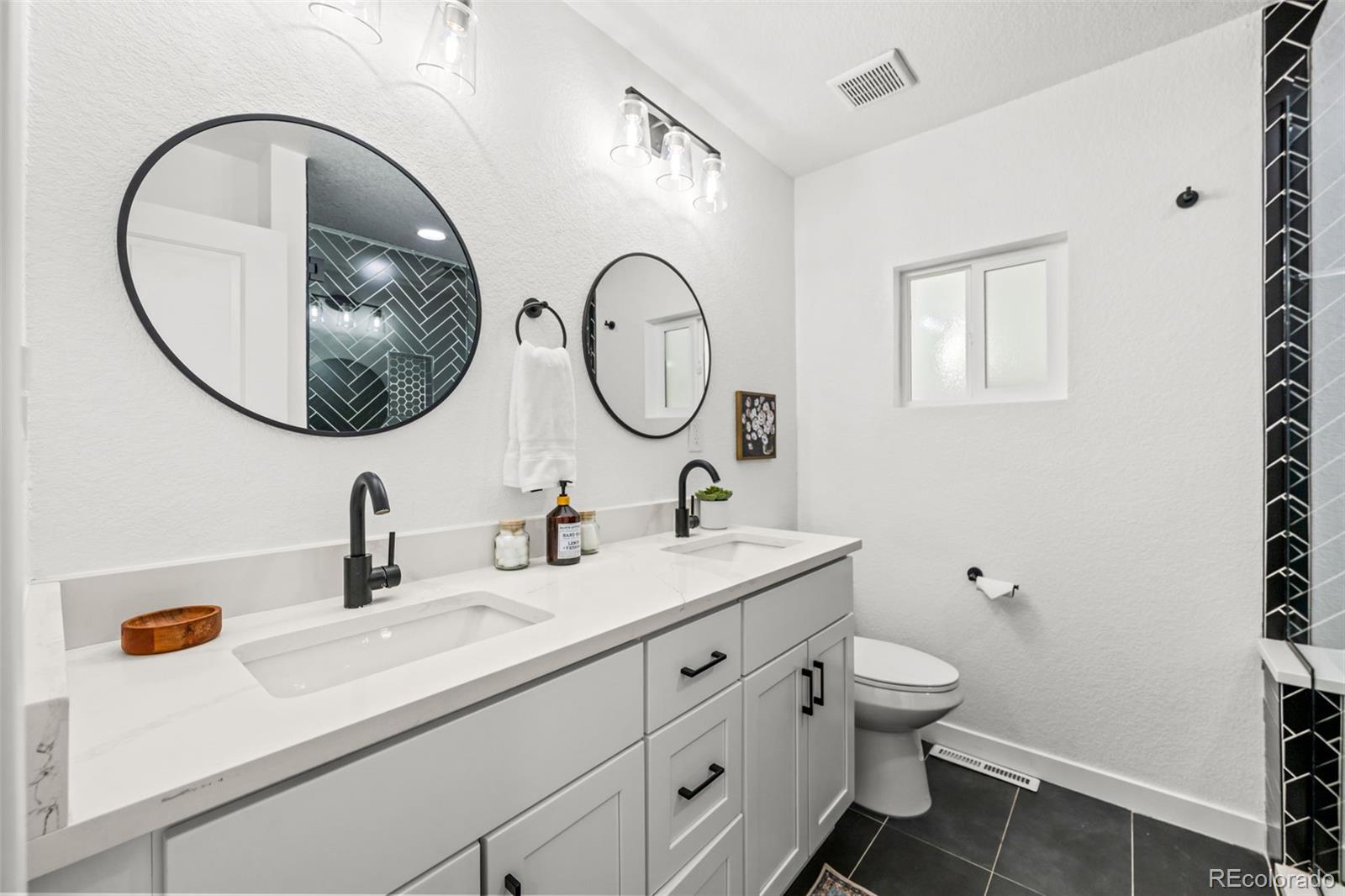 MLS Image #27 for 3069 s pennsylvania street,englewood, Colorado