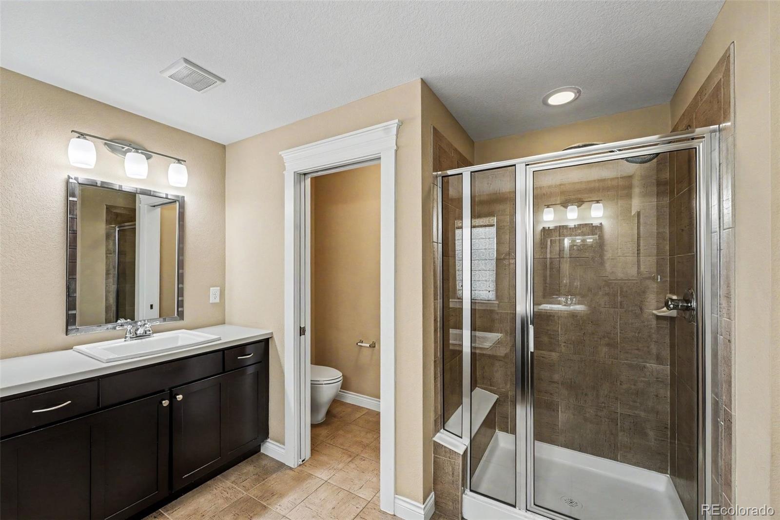 MLS Image #16 for 8551 e 21st avenue,denver, Colorado