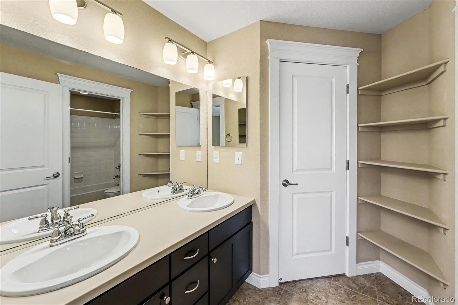 MLS Image #22 for 8551 e 21st avenue,denver, Colorado