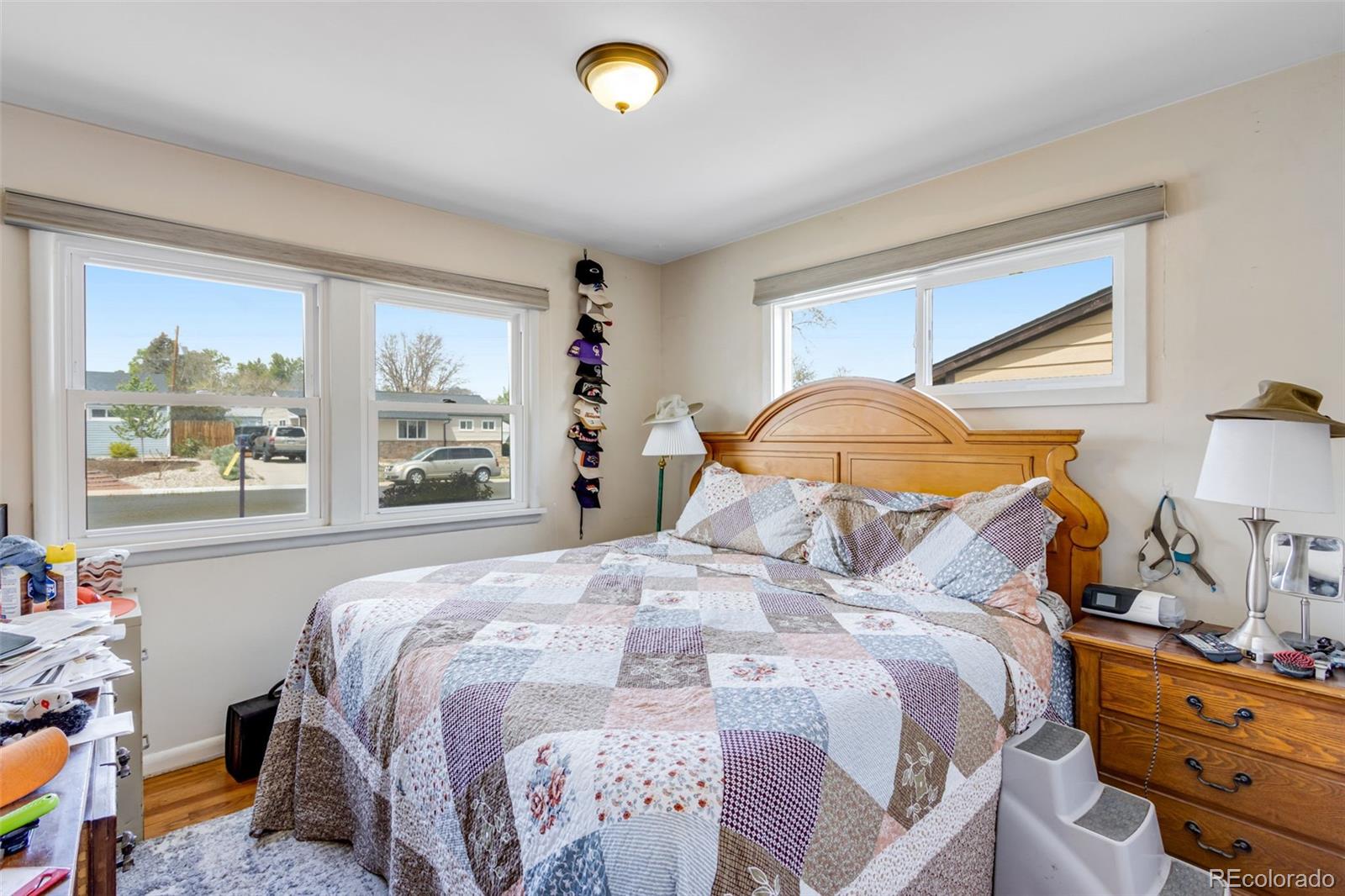 MLS Image #9 for 2620 s knox court,denver, Colorado
