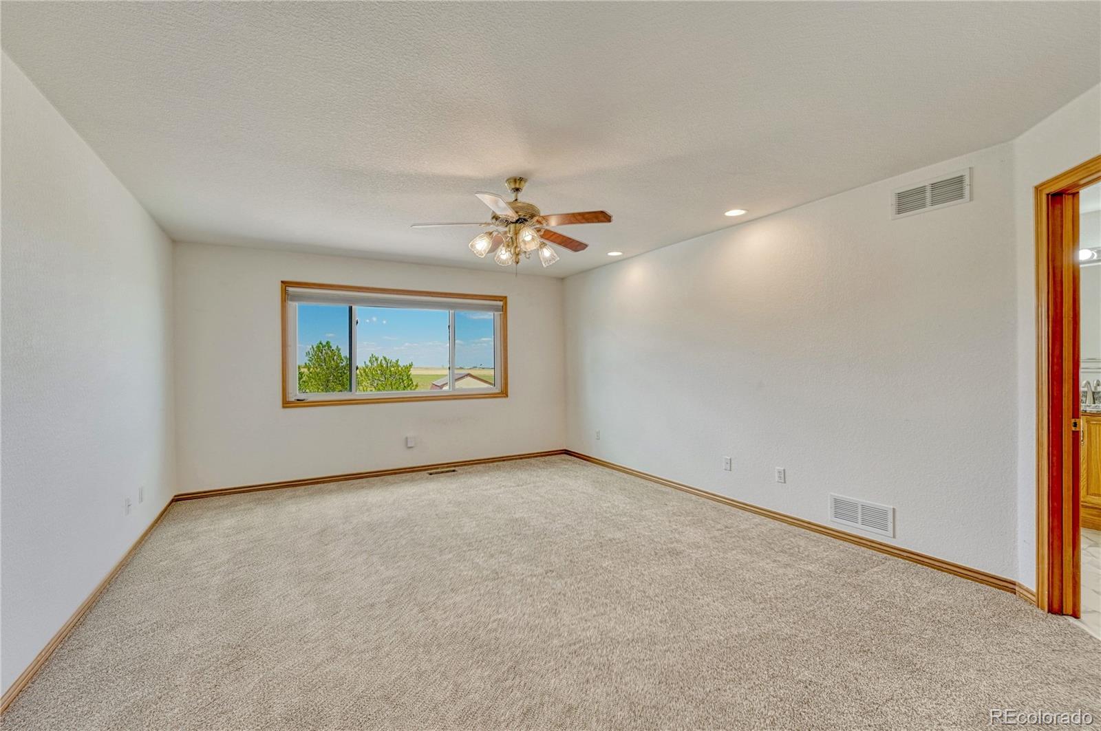 MLS Image #18 for 57885 e geddes avenue,strasburg, Colorado