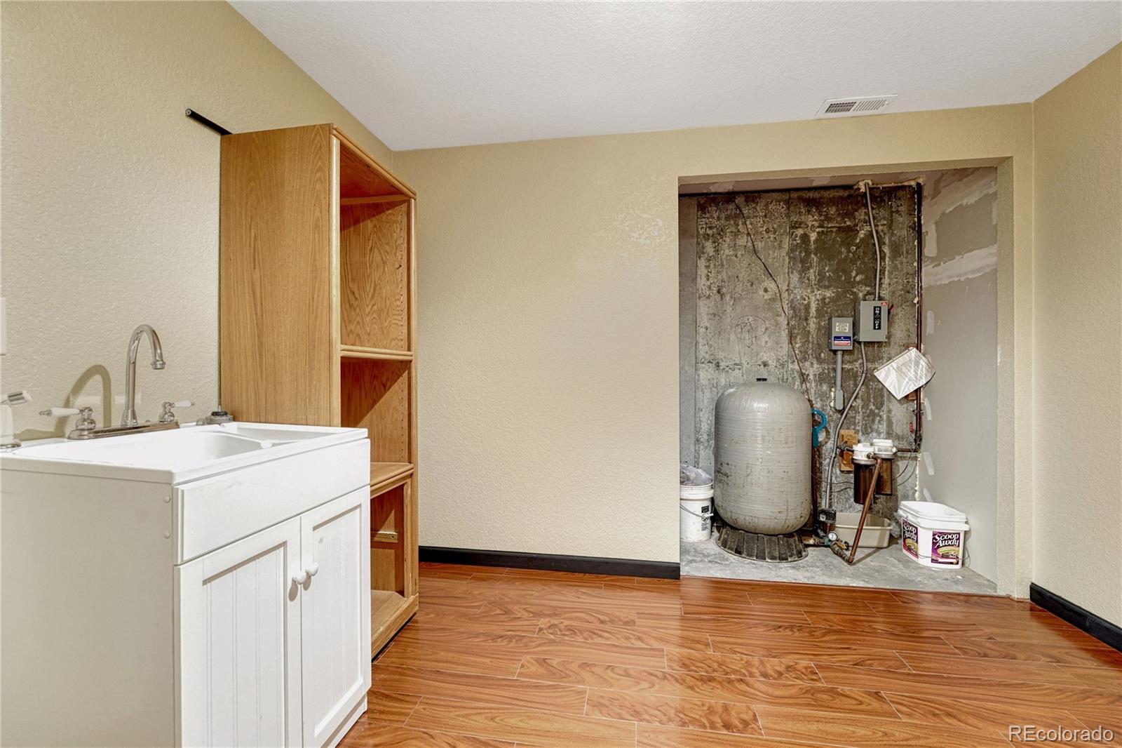 MLS Image #39 for 57885 e geddes avenue,strasburg, Colorado