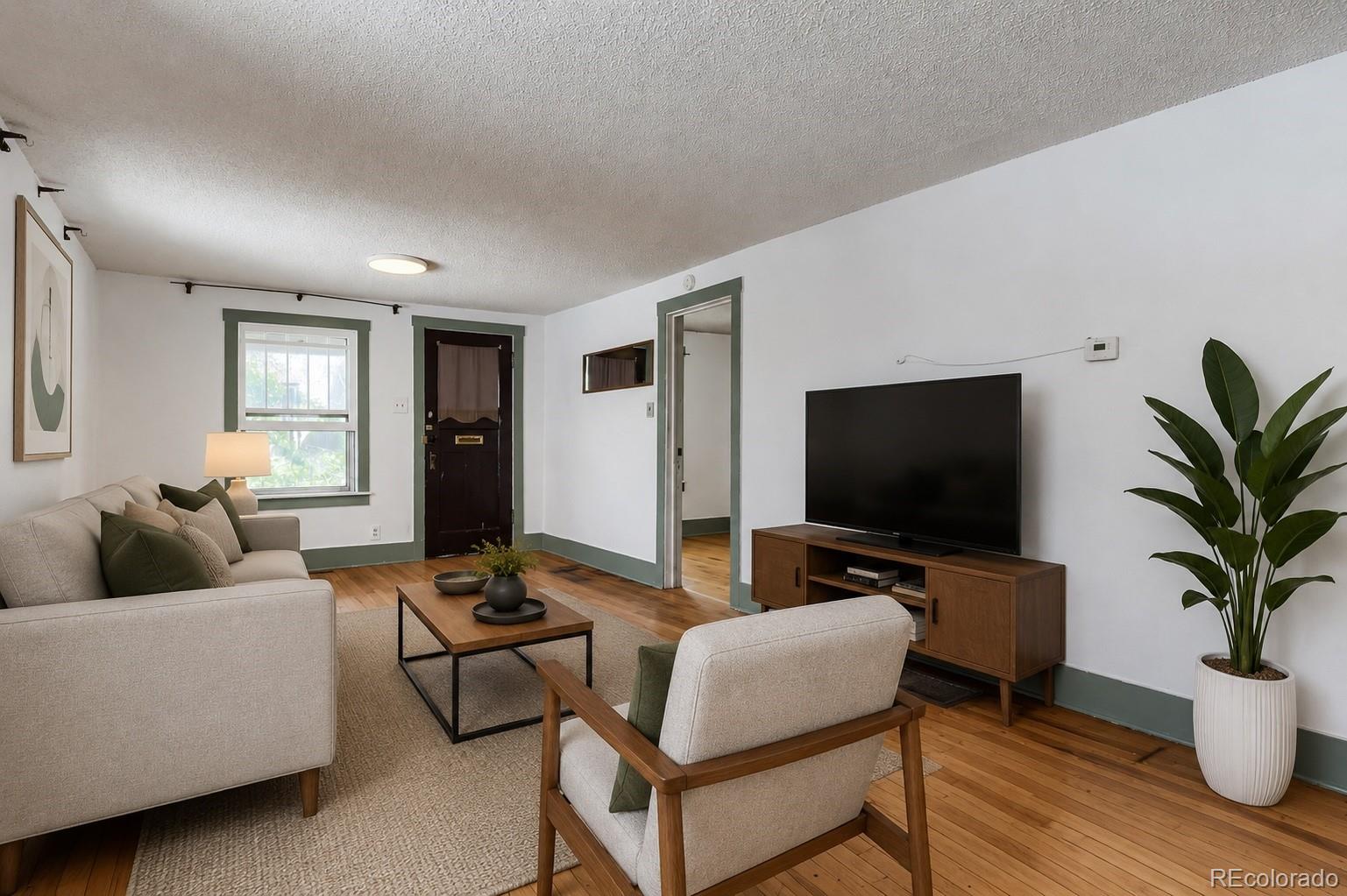 MLS Image #5 for 4075 s lincoln street,englewood, Colorado