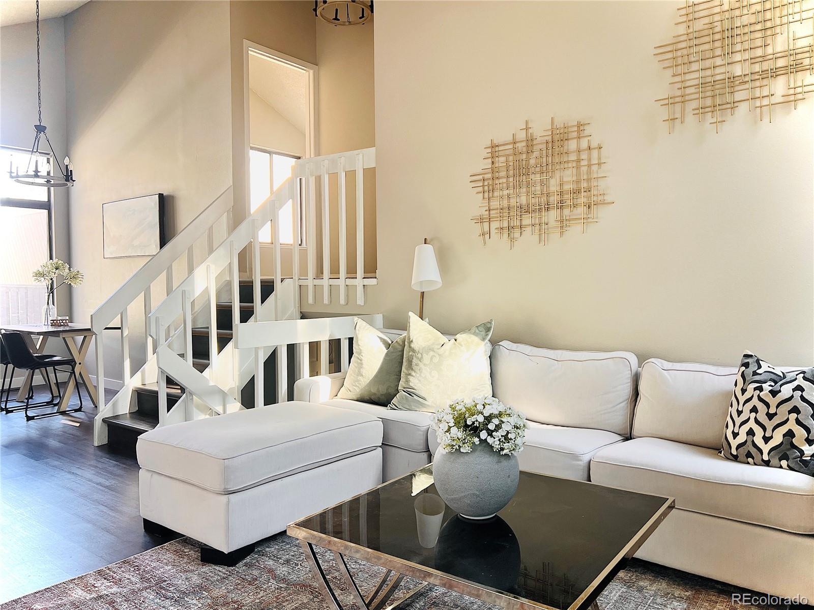 MLS Image #2 for 10107 e peakview avenue,englewood, Colorado
