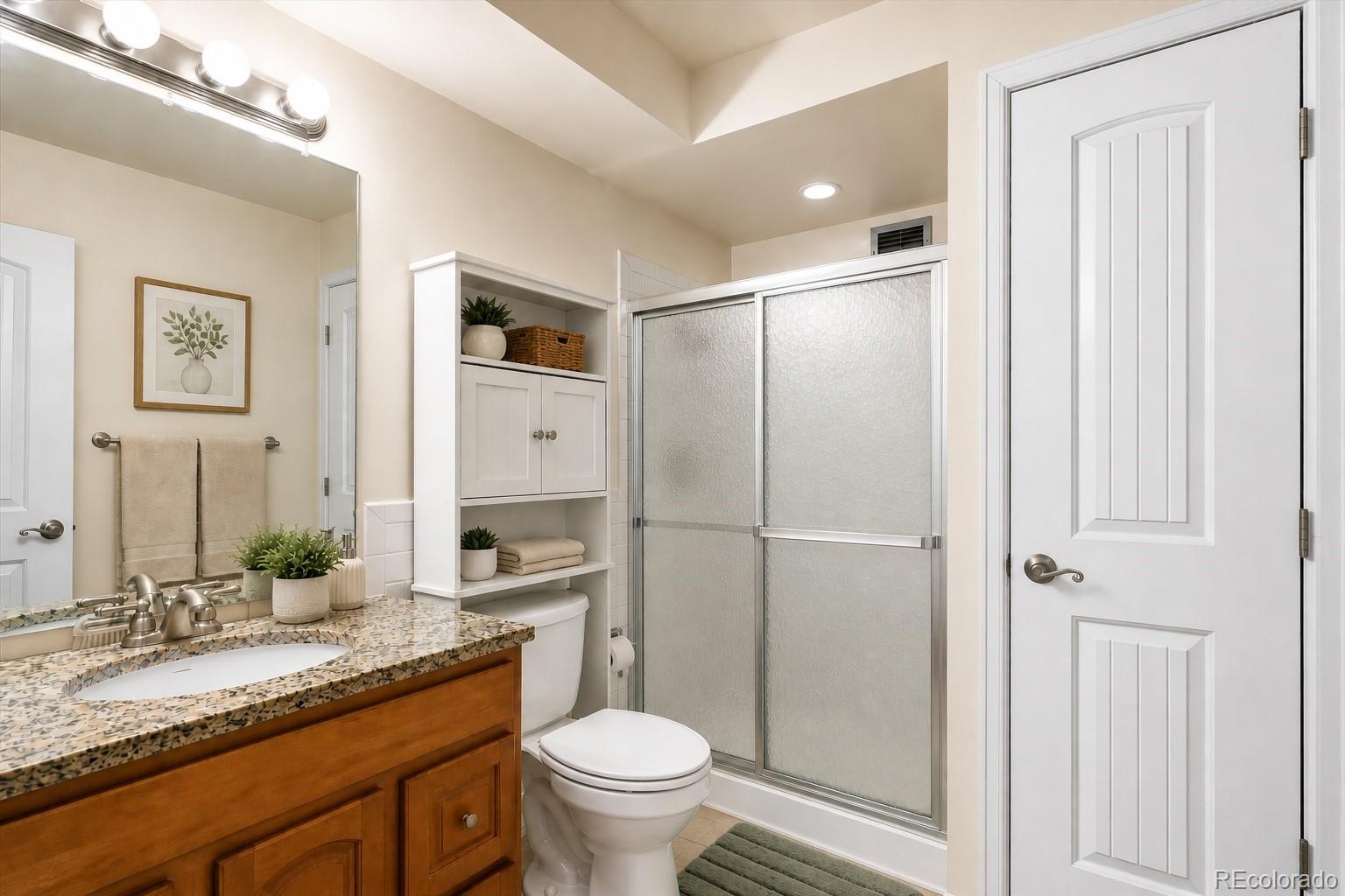 MLS Image #6 for 9380 e center avenue 5b,denver, Colorado