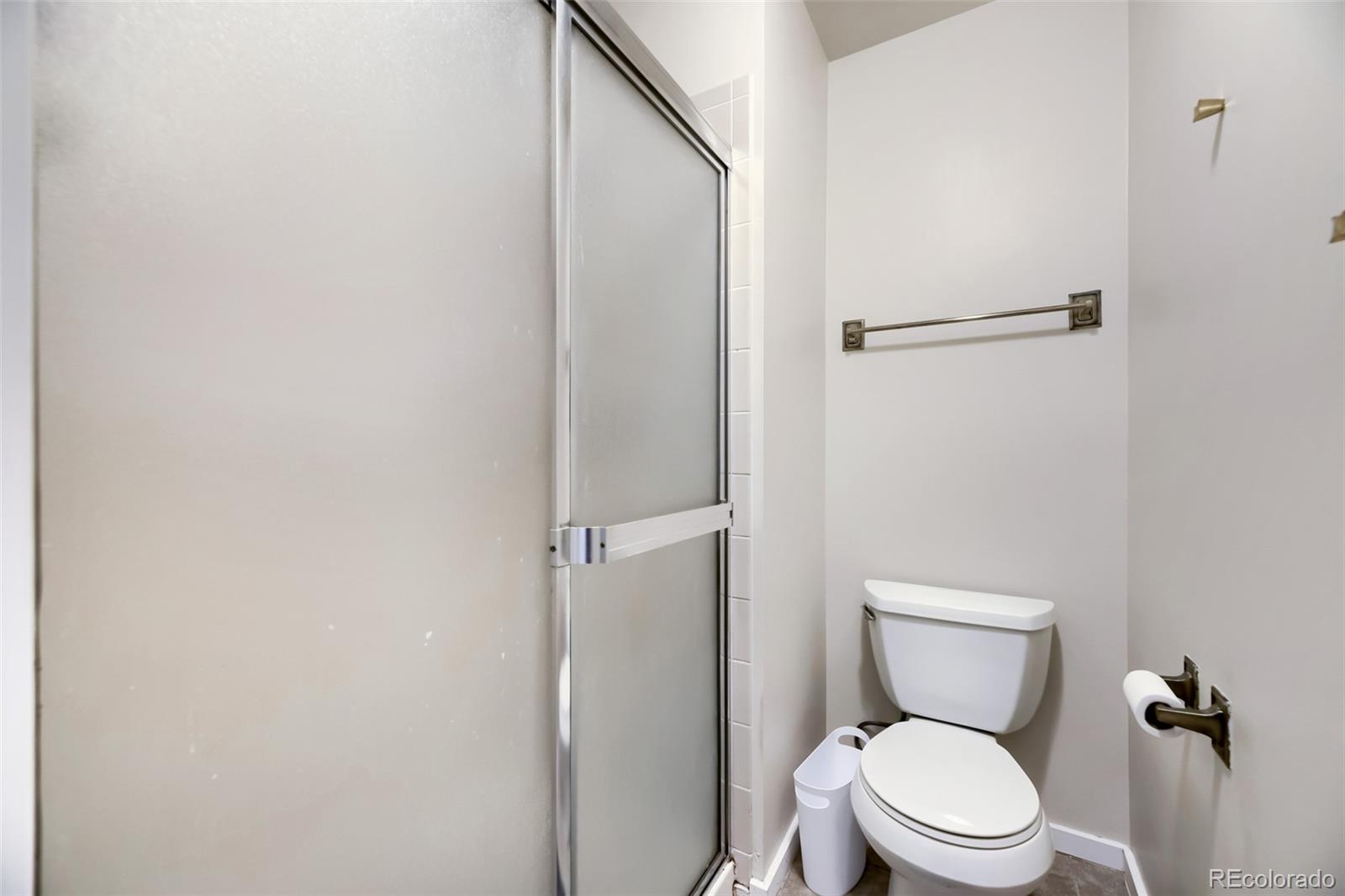 MLS Image #18 for 2036 s balsam street,lakewood, Colorado
