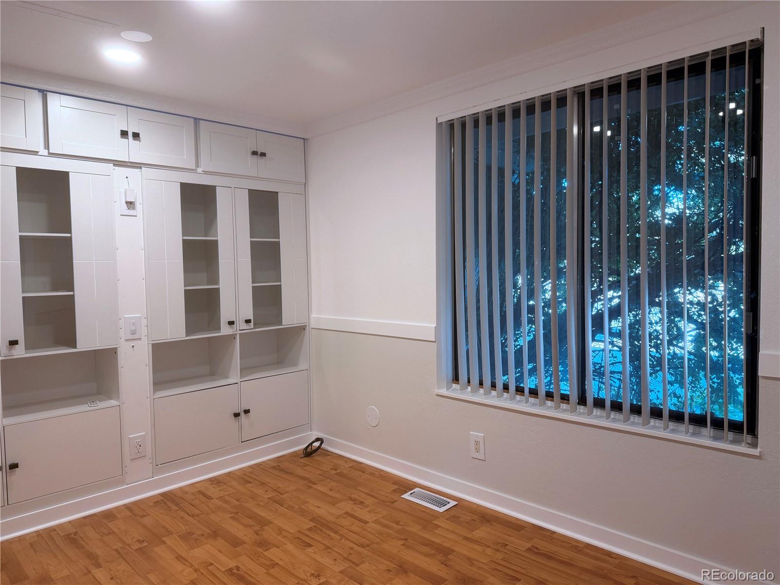 MLS Image #2 for 3709 s mission parkway,aurora, Colorado