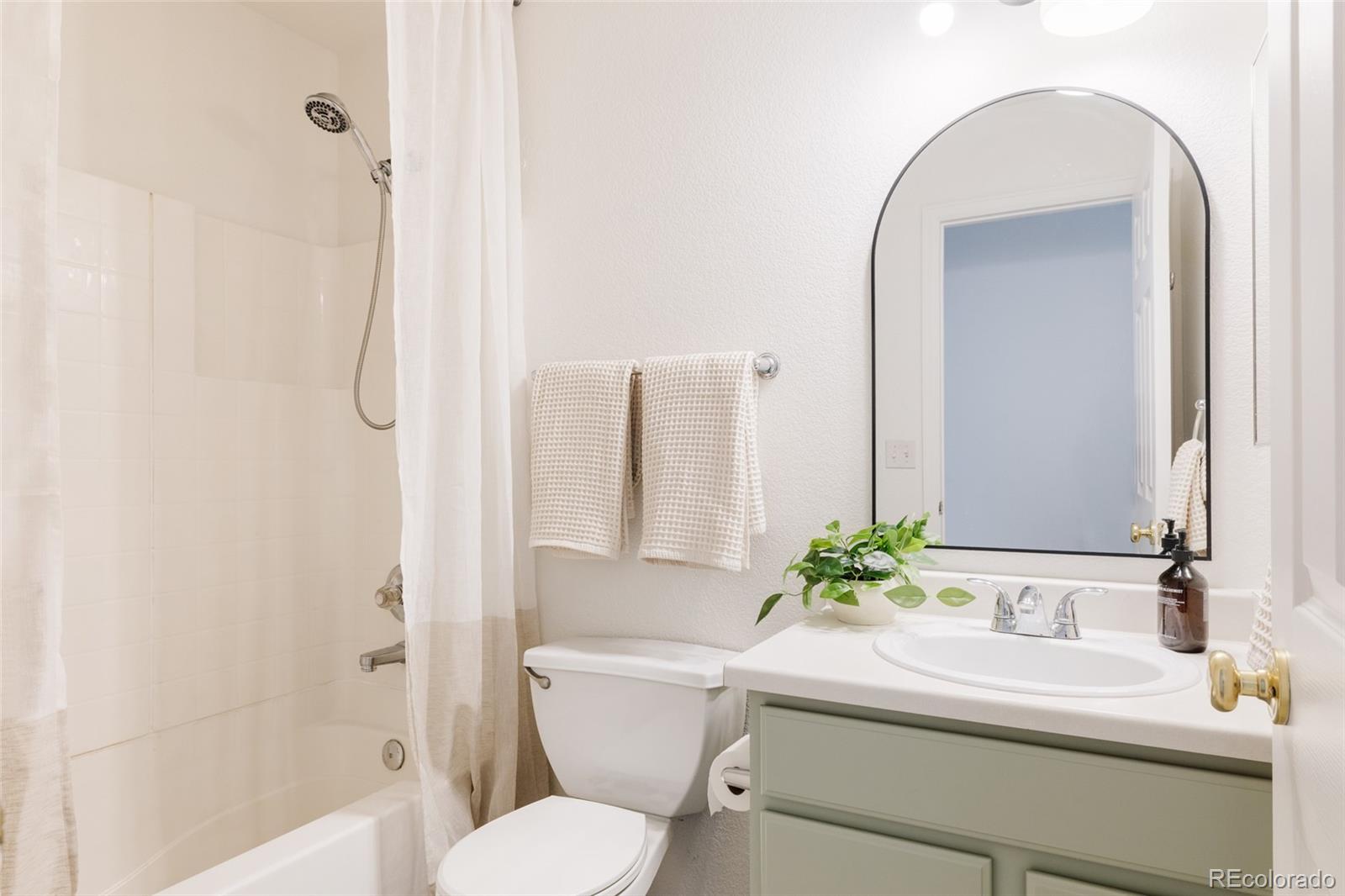 MLS Image #27 for 3743 e 92nd place,thornton, Colorado