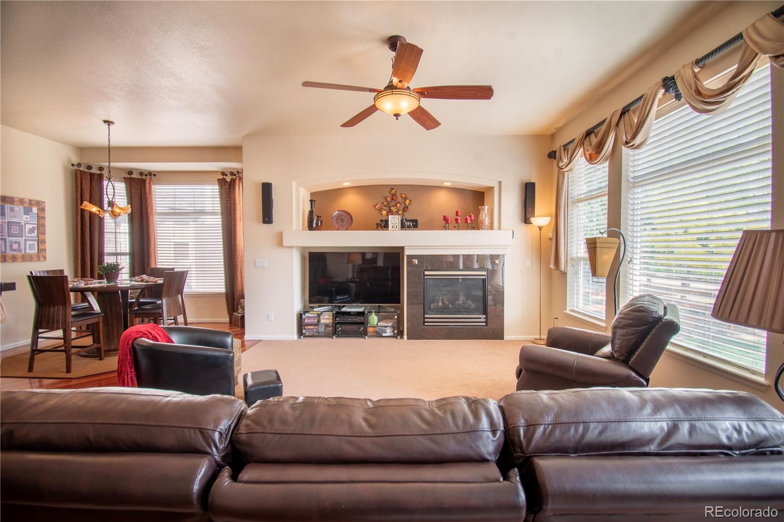 MLS Image #12 for 10496  stable lane,littleton, Colorado