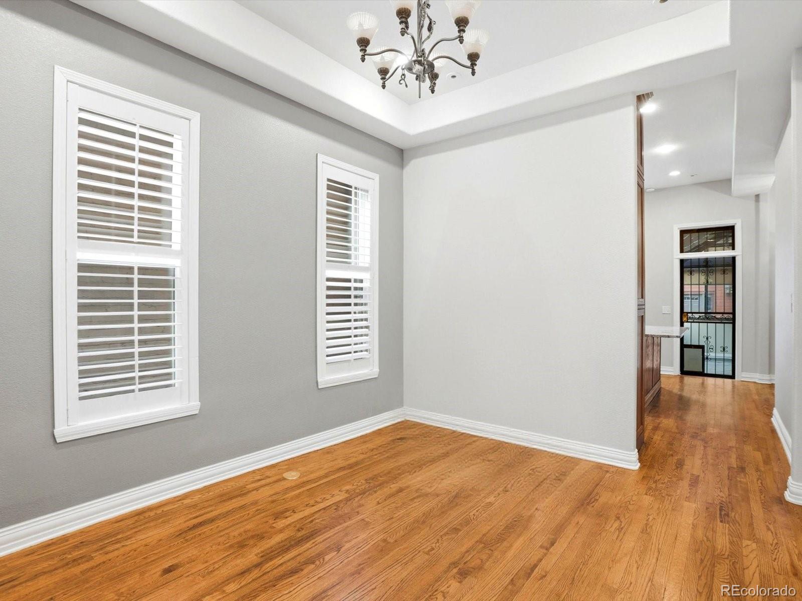 MLS Image #11 for 2440  stout street,denver, Colorado