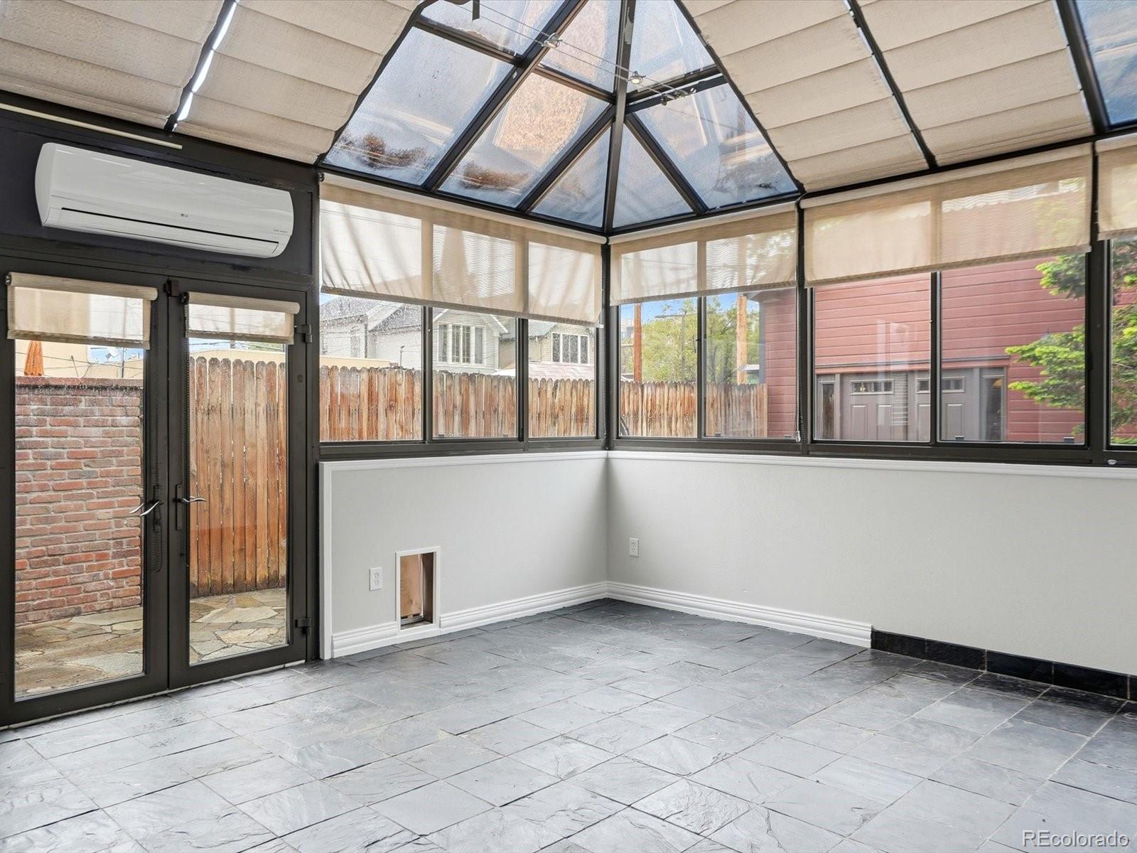 MLS Image #24 for 2440  stout street,denver, Colorado