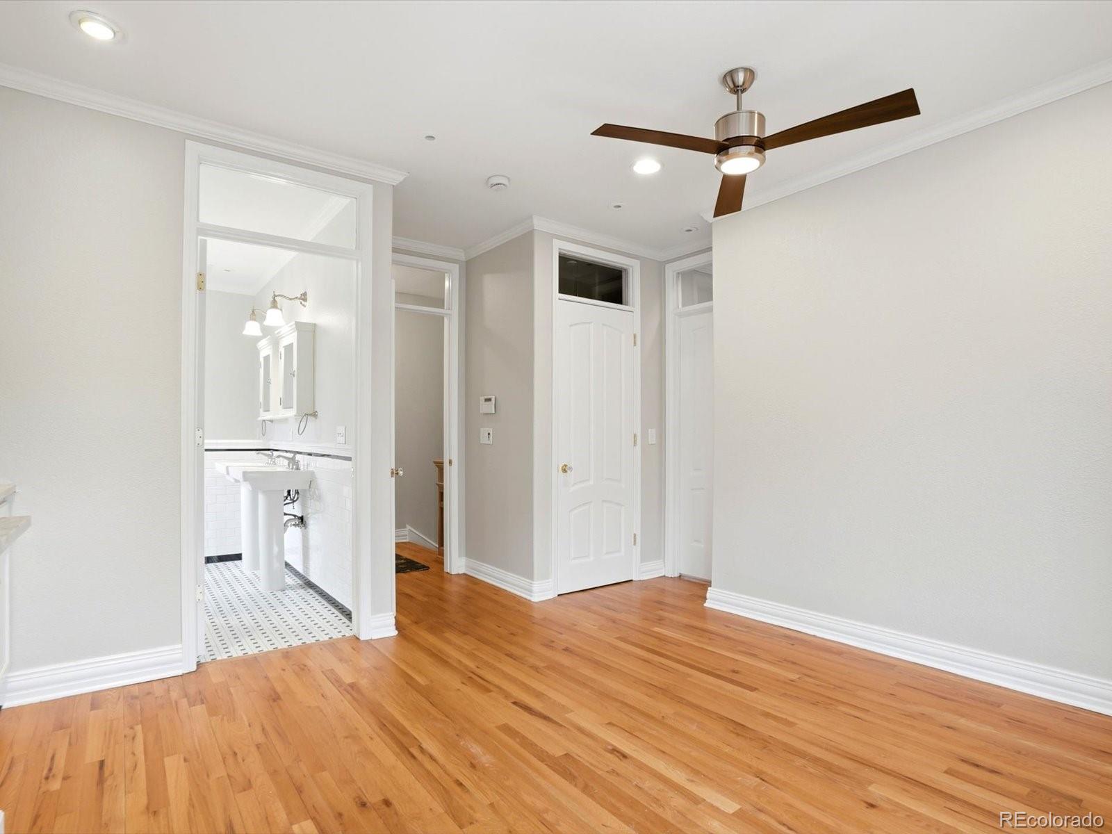 MLS Image #30 for 2440  stout street,denver, Colorado