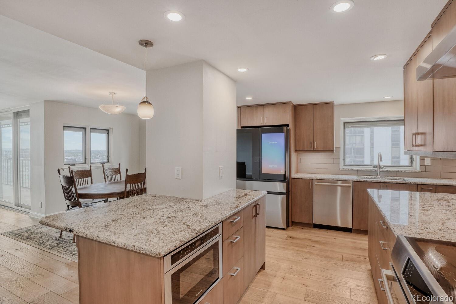 MLS Image #5 for 1551  larimer street 2504,denver, Colorado