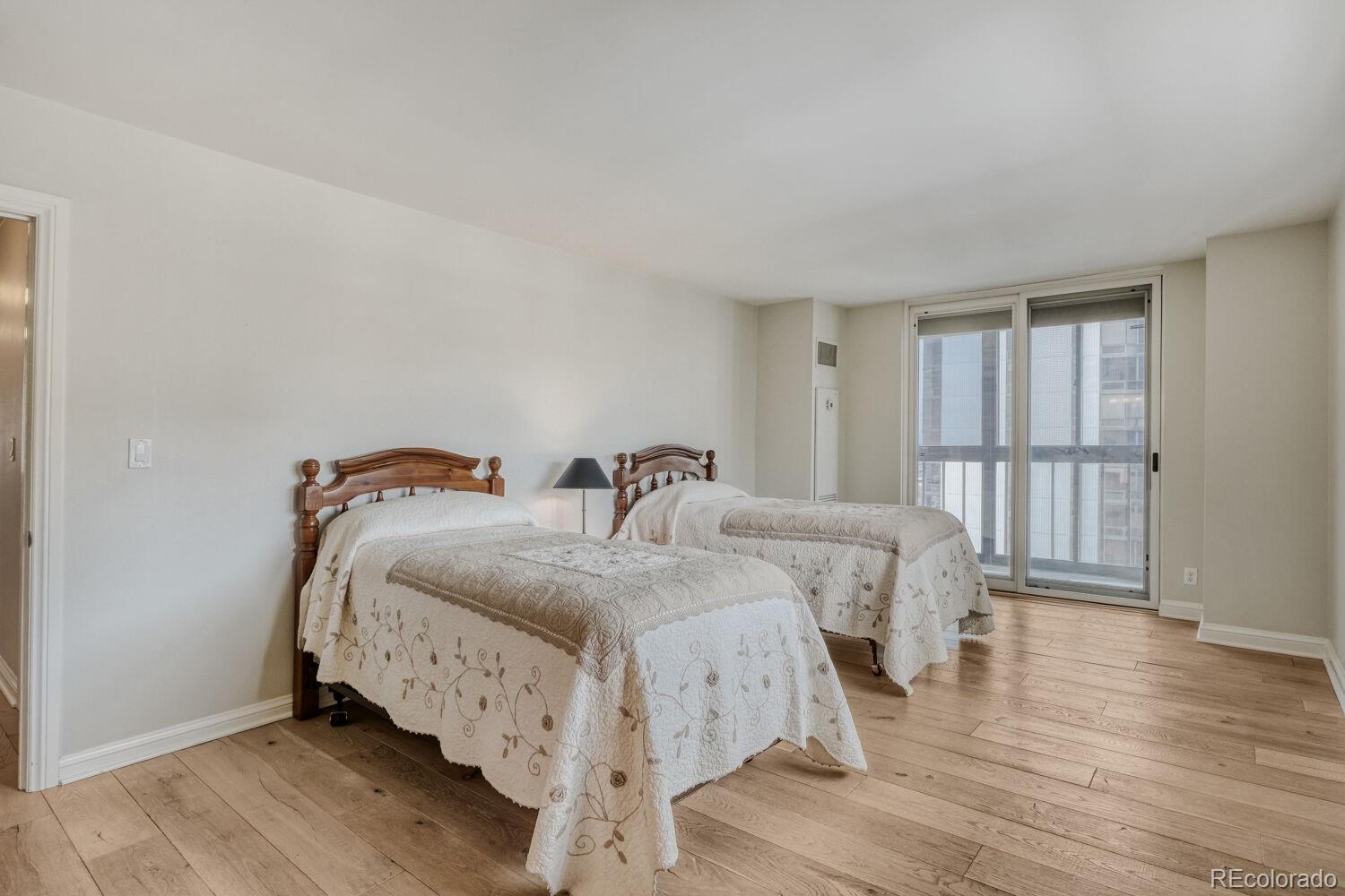 MLS Image #6 for 1551  larimer street 2504,denver, Colorado