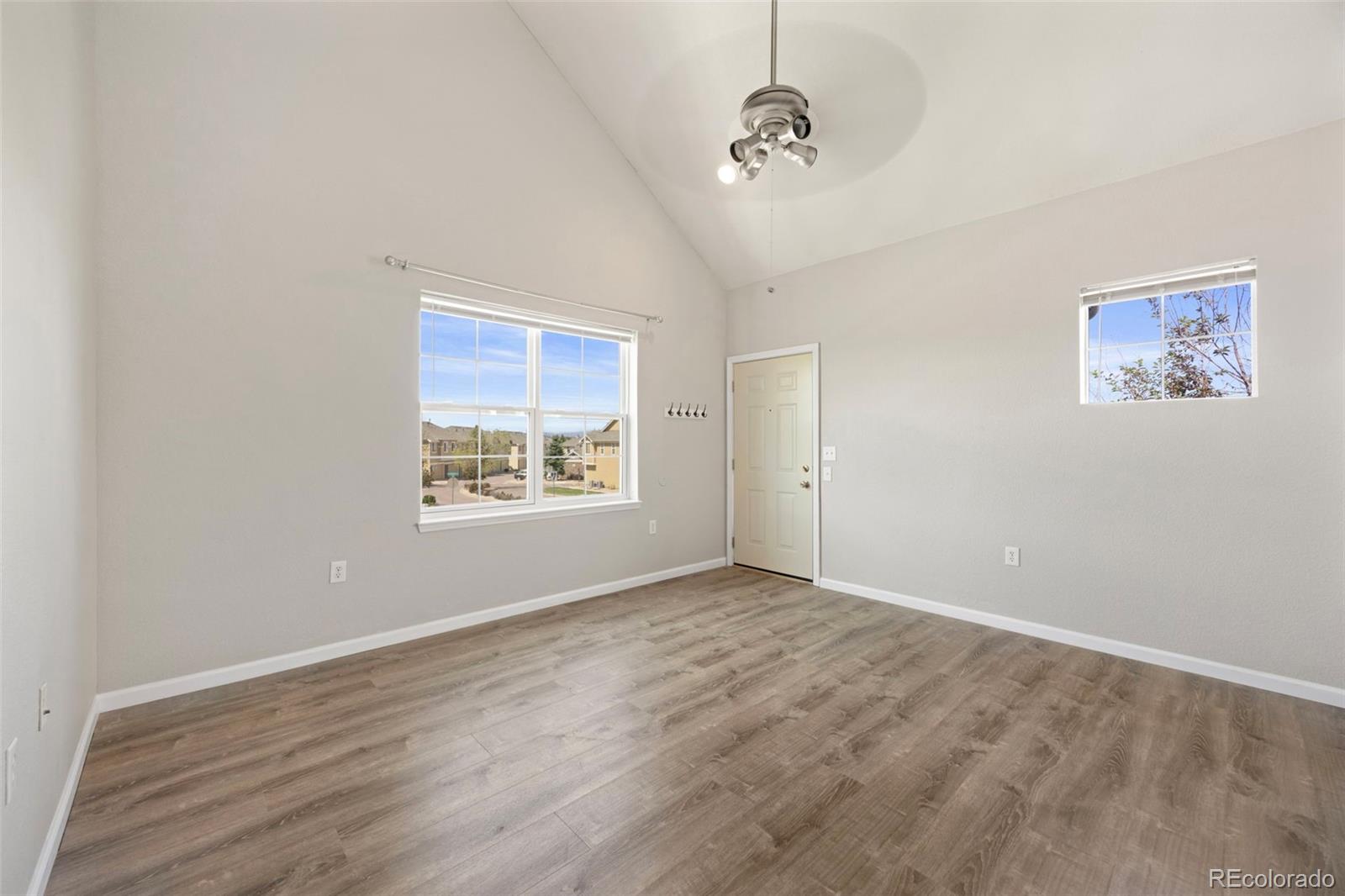 MLS Image #4 for 16312 e fremont avenue 10,aurora, Colorado