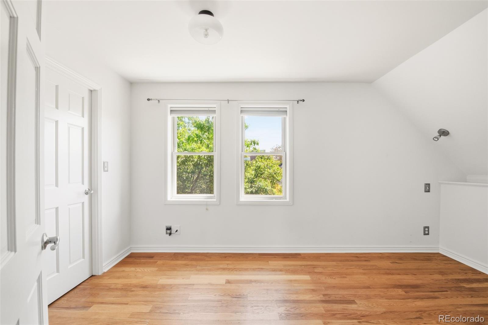 MLS Image #24 for 3015  california street,denver, Colorado