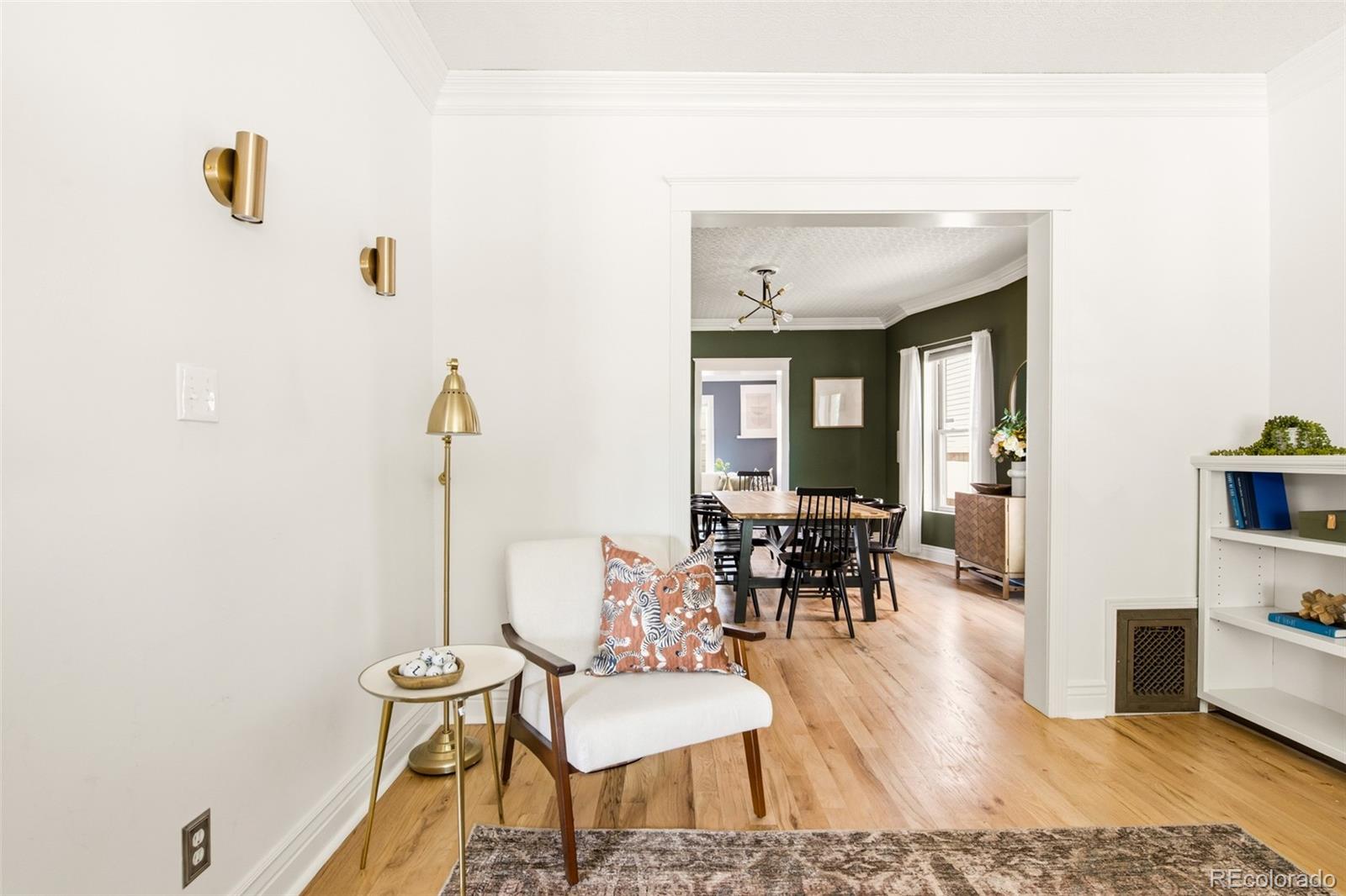 MLS Image #6 for 3015  california street,denver, Colorado