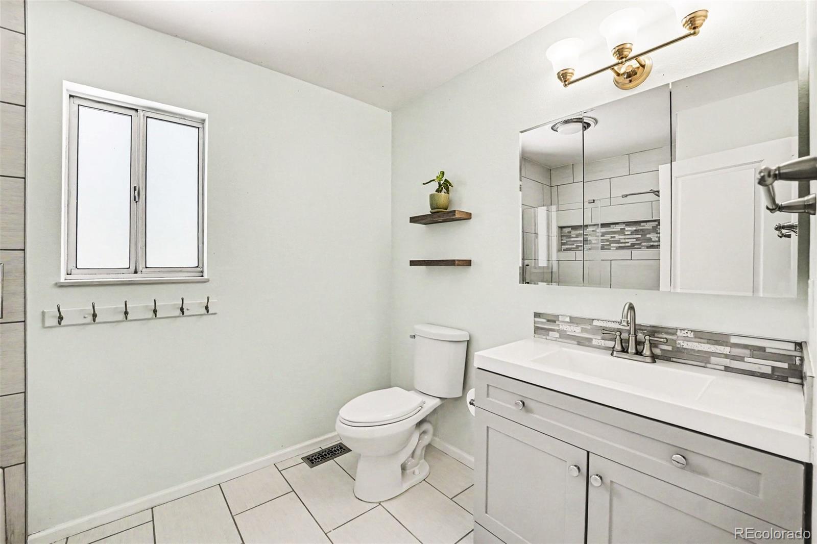 MLS Image #16 for 6771 s dahlia court,centennial, Colorado