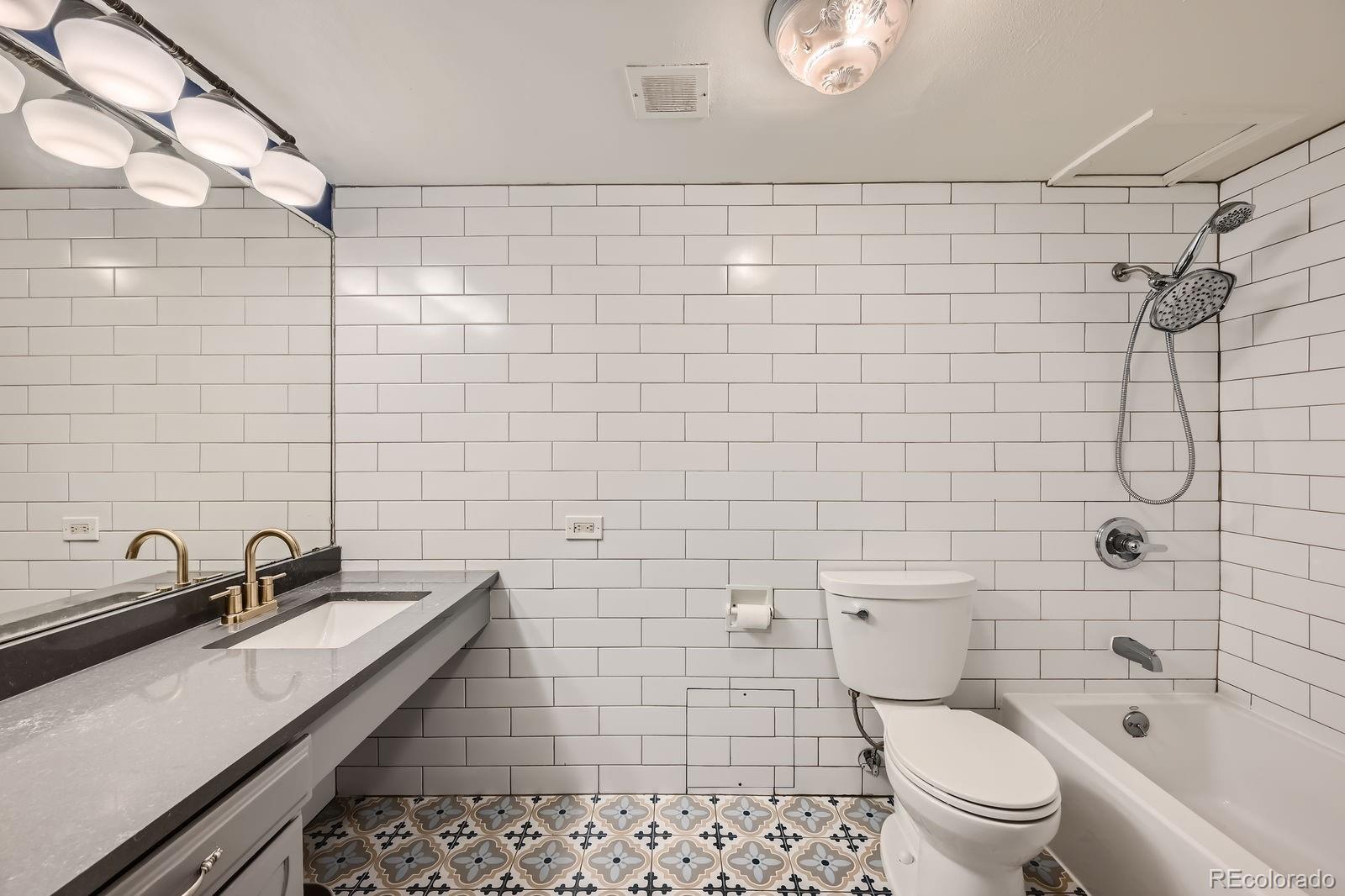 MLS Image #17 for 1260  york street,denver, Colorado