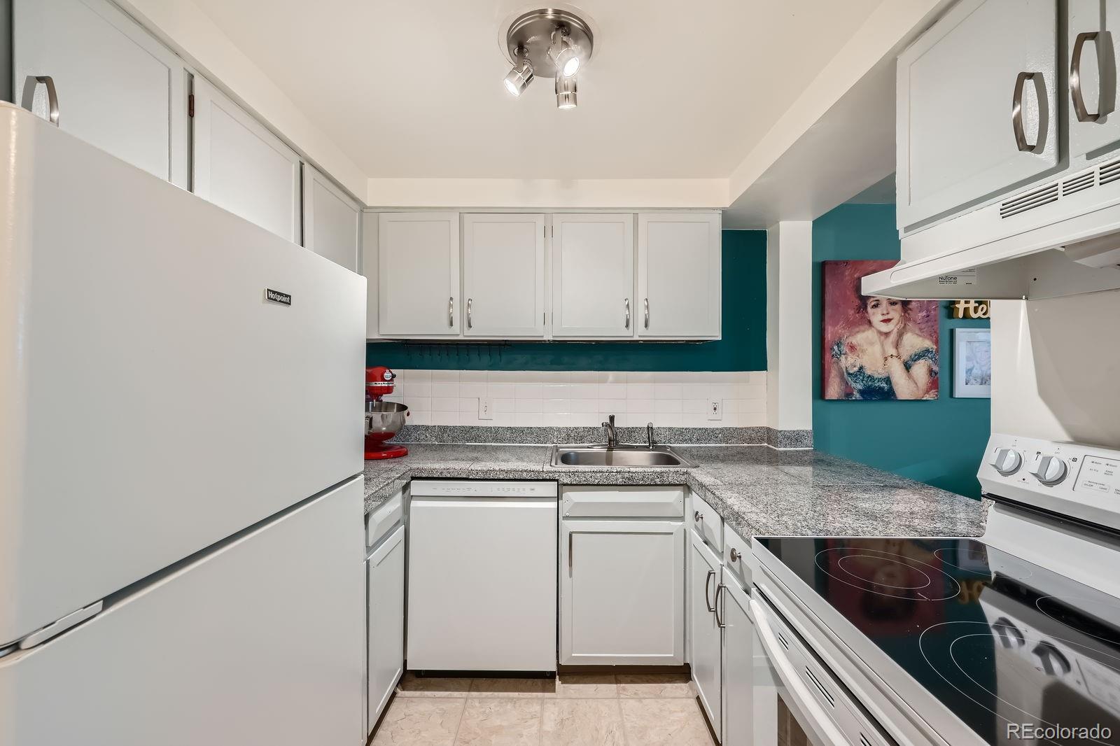 MLS Image #8 for 1260  york street,denver, Colorado