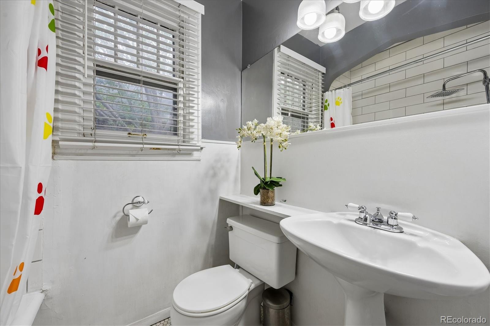 MLS Image #12 for 1400  elm street,denver, Colorado