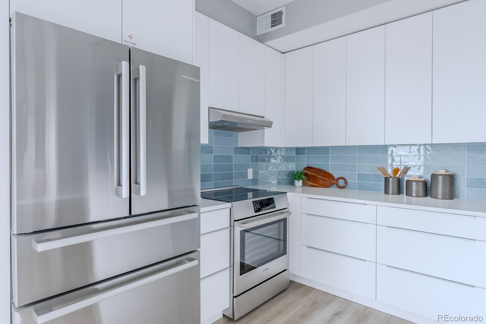 MLS Image #3 for 402 w baseline road,lafayette, Colorado