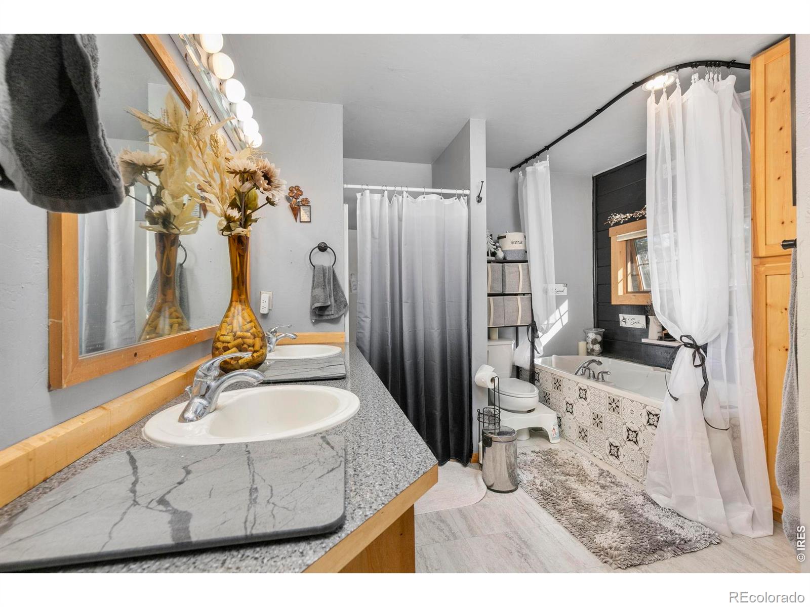 MLS Image #14 for 274  iron mountain drive,livermore, Colorado