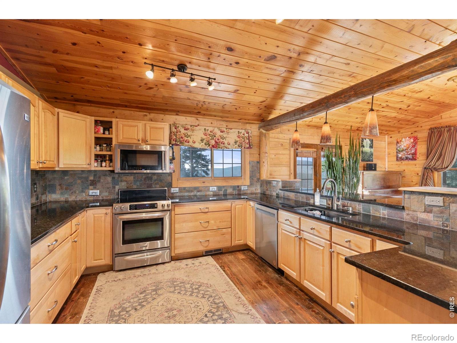 MLS Image #9 for 274  iron mountain drive,livermore, Colorado