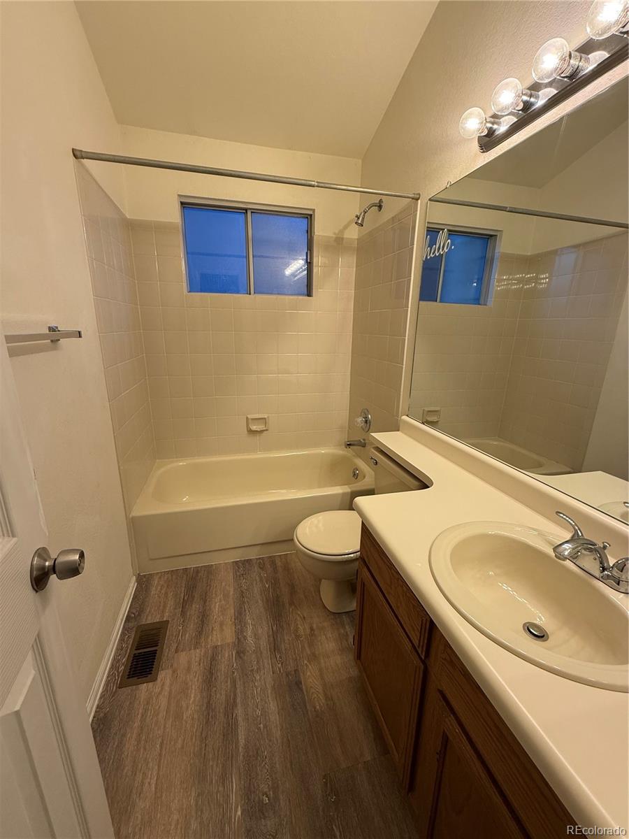 MLS Image #15 for 4856 s argonne street,aurora, Colorado